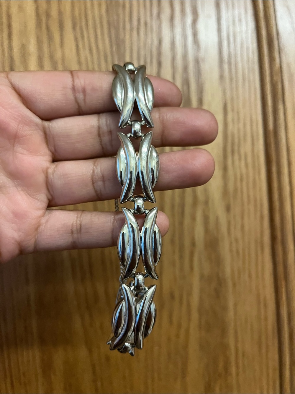 Sterling Silver Sculpted Link Bracelet - Silver